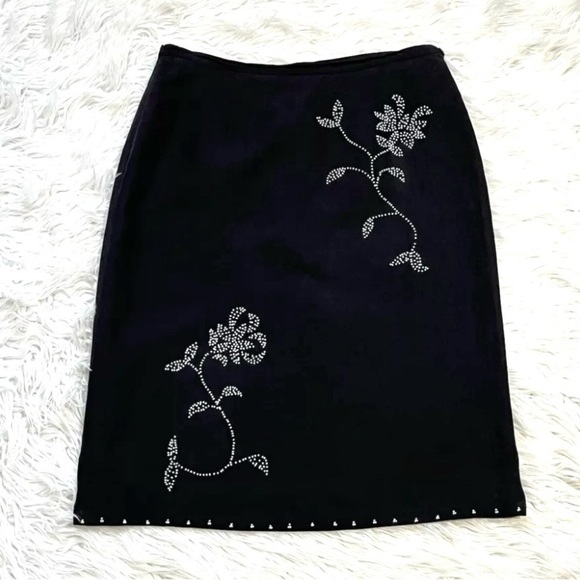 SilkLand Silk & Linen Blend Black w/ Floral Beaded Pattern Pencil Skirt - Picture 1 of 14